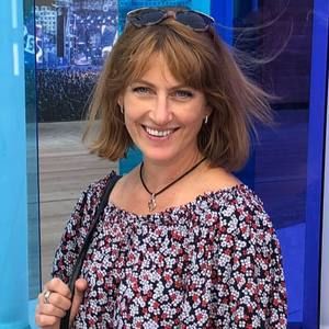 Meet your Posher, Elena